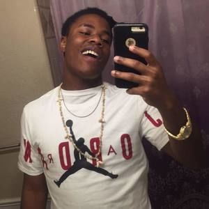 Meet your Posher, Julius